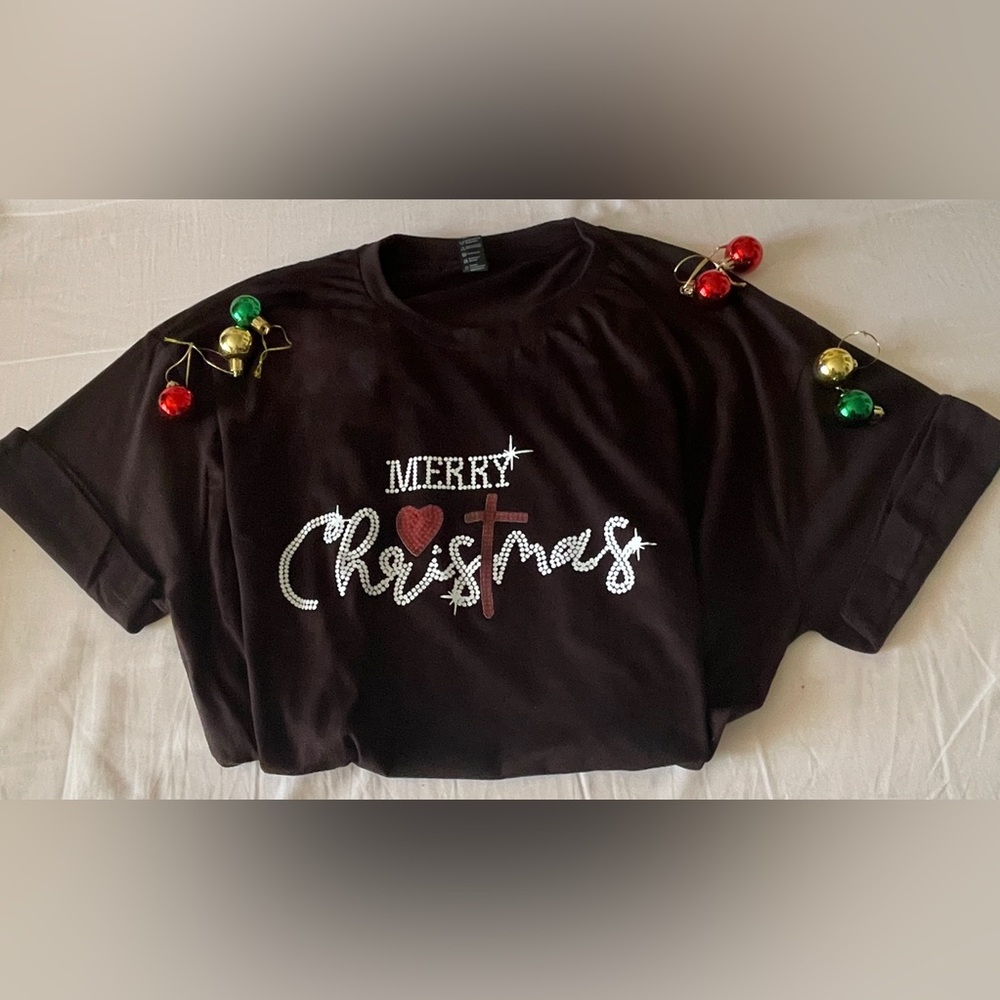 Merry Christmas Black Tee